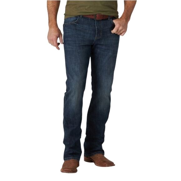 Wrangler Retro Men's Relaxed Boot cut Denim Jeans size 42x32 - Picture 1 of 7